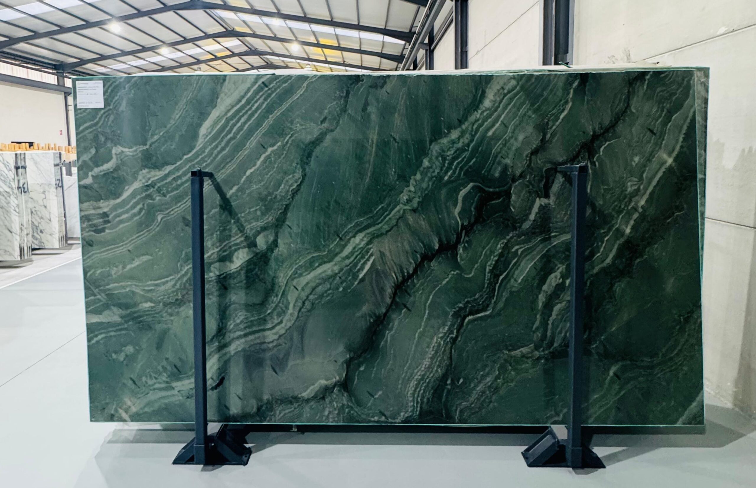 Persian Green Quartzite slabb